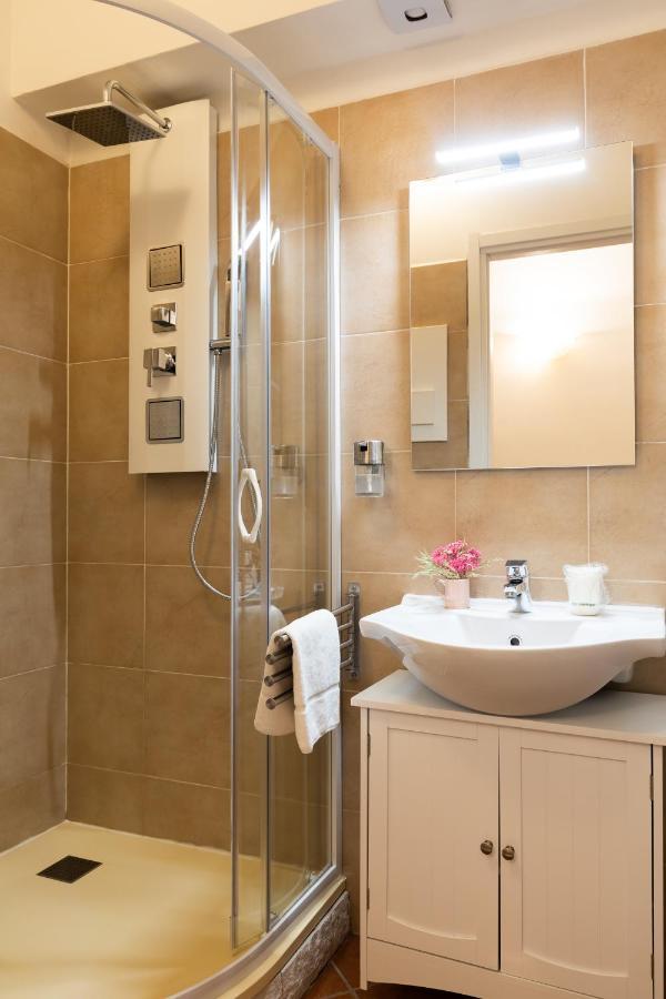 Bijou Home Suite - Vaticano Рим Экстерьер фото